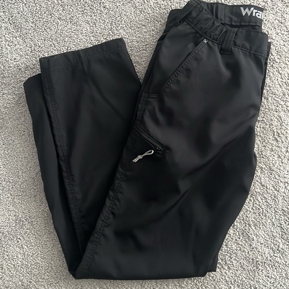 Wrangler Other - Wrangler Flex Waist Hiking Pants